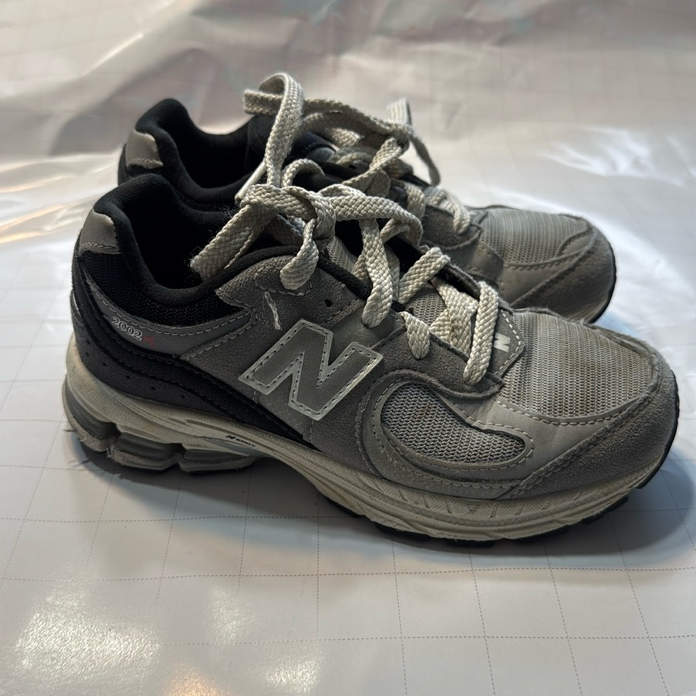 New Balance Kids 2002R  Sneakers